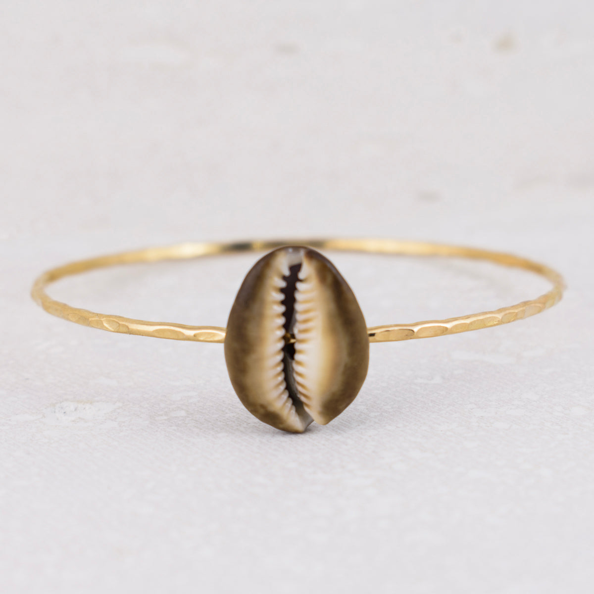 Kailua Shell Bangle